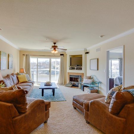 Lakefront Osage Beach Condo With Pool And Water Views! Eksteriør bilde