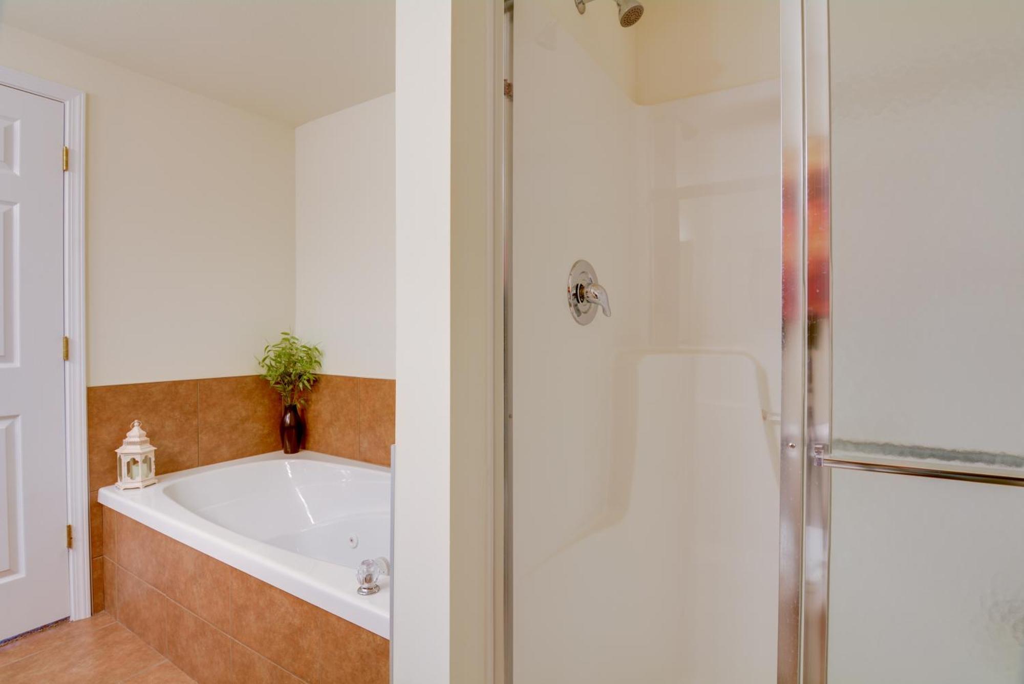 Lakefront Osage Beach Condo With Pool And Water Views! Eksteriør bilde