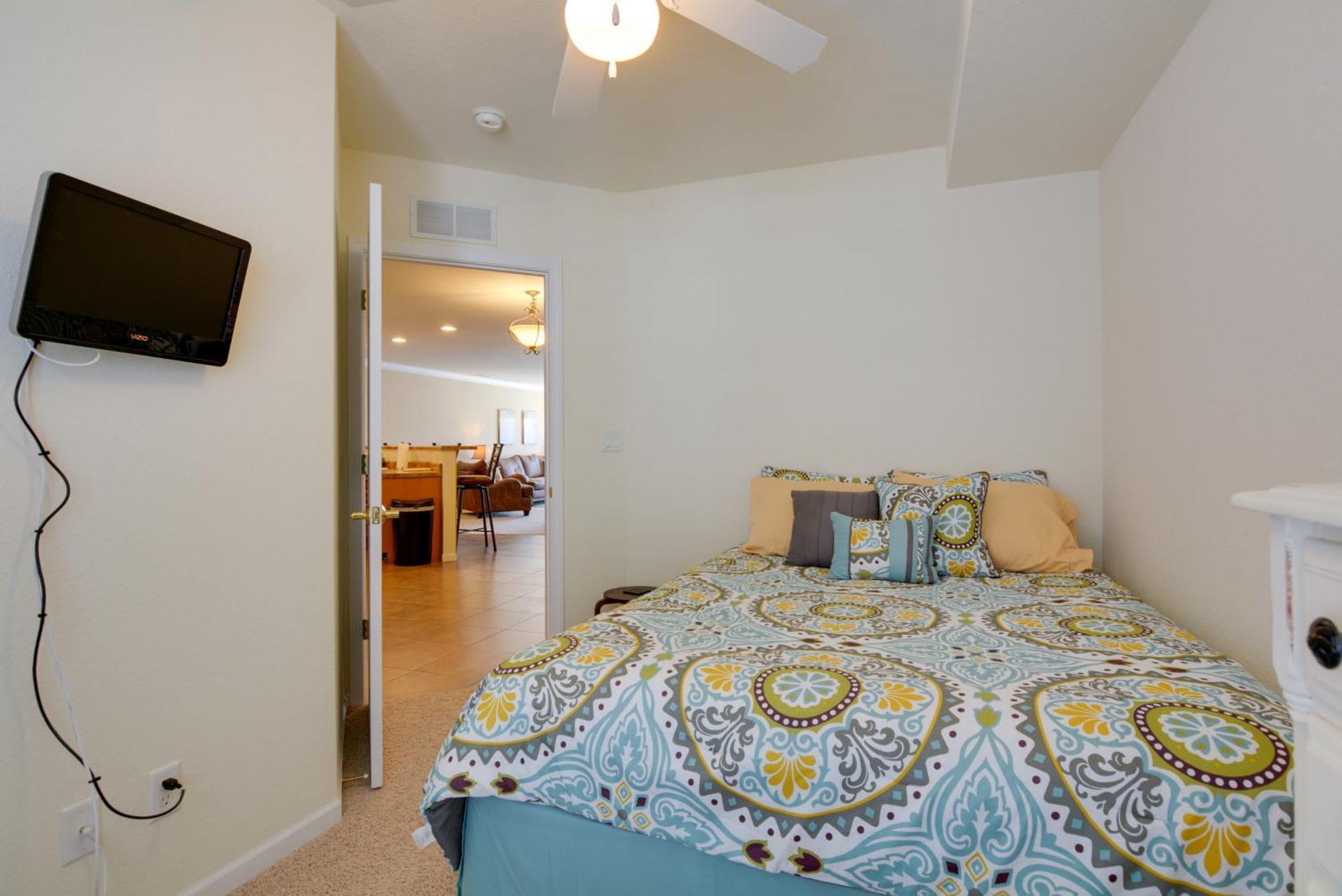 Lakefront Osage Beach Condo With Pool And Water Views! Eksteriør bilde