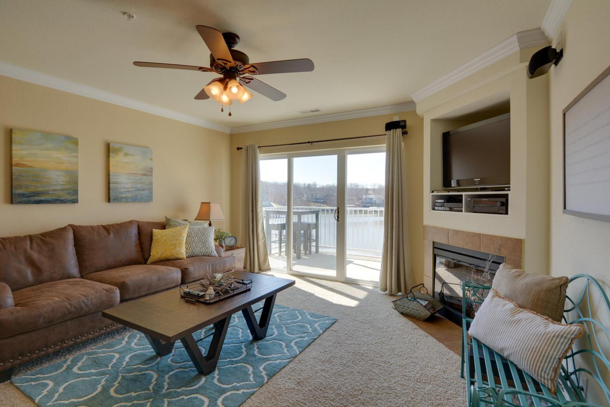 Lakefront Osage Beach Condo With Pool And Water Views! Eksteriør bilde